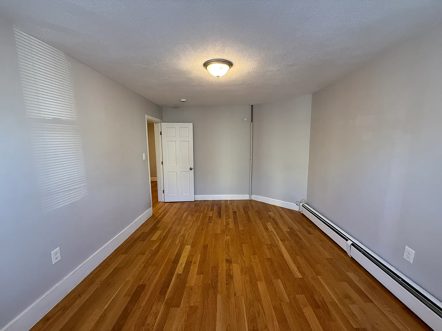 Photos of apartment on Chelsea St.,Boston MA 02128