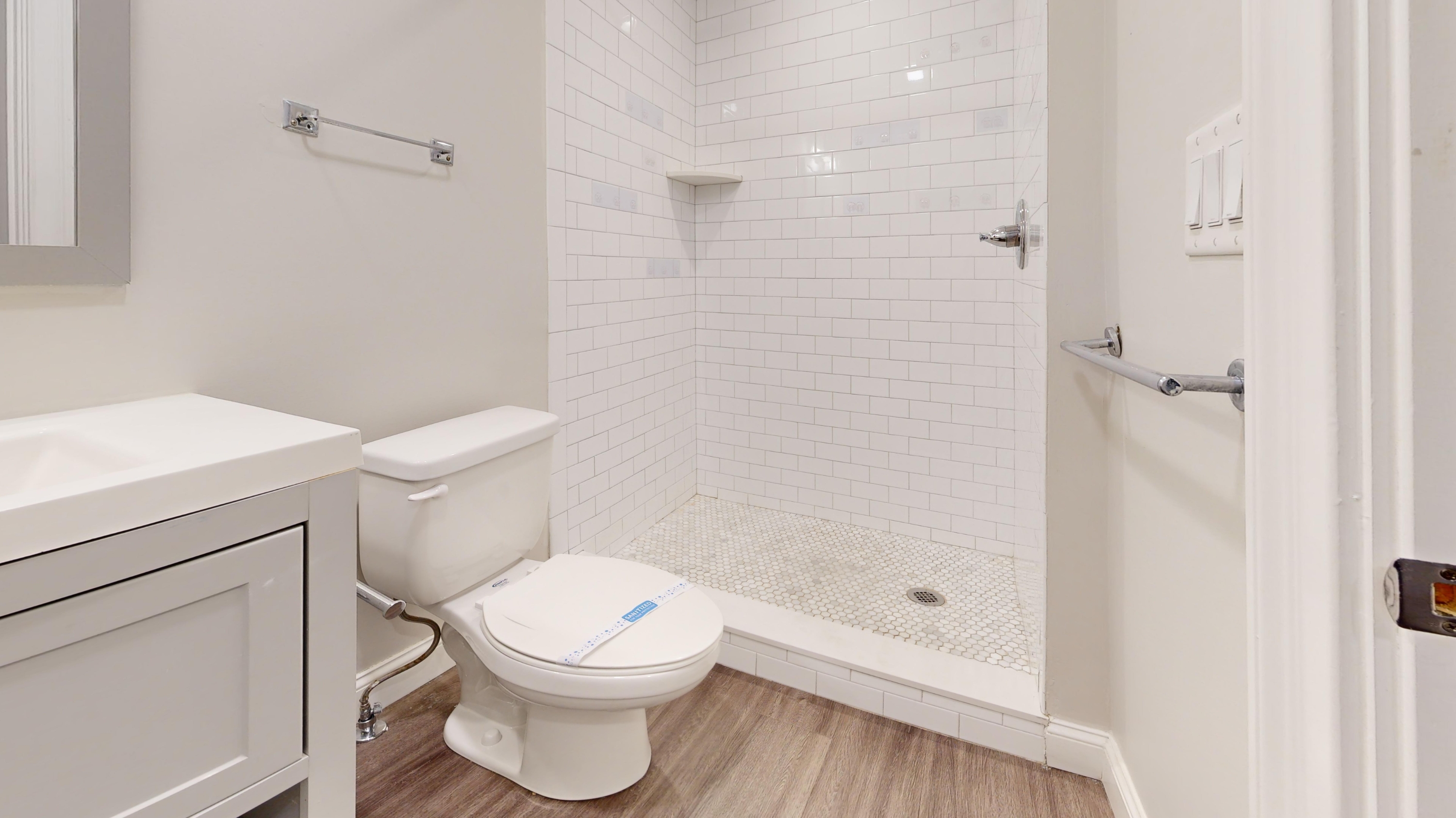 Photos of apartment on Cottage St.,Boston MA 02128