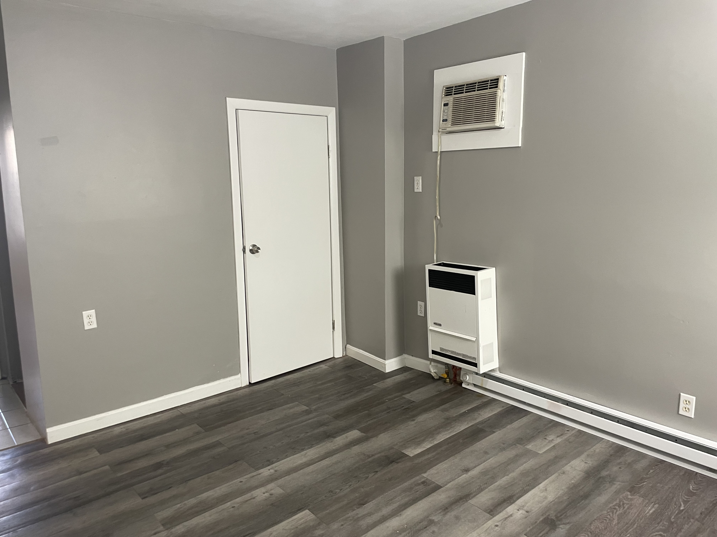 Photos of apartment on Cheever Ct.,Boston MA 02128